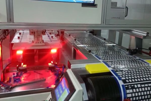 鍵盤軟膜貼合應(yīng)用