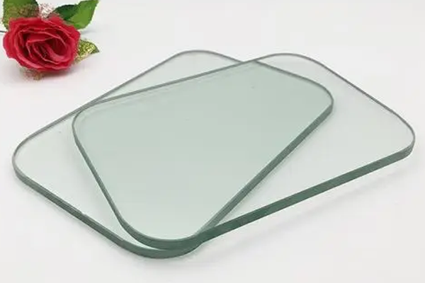 異形玻璃高精度視覺點(diǎn)膠應(yīng)用