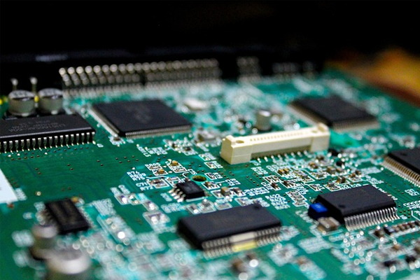 機器視覺定位貼合芯片應用