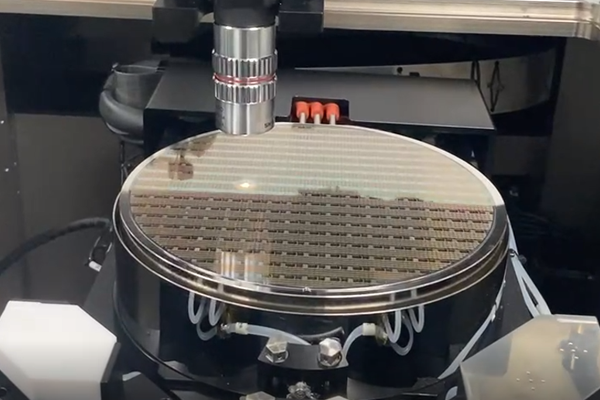 機器視覺技術(shù)驅(qū)動半導(dǎo)體行業(yè)革新